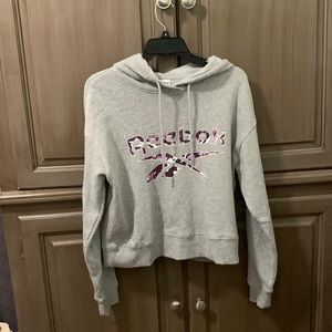 Reebok short hoodie